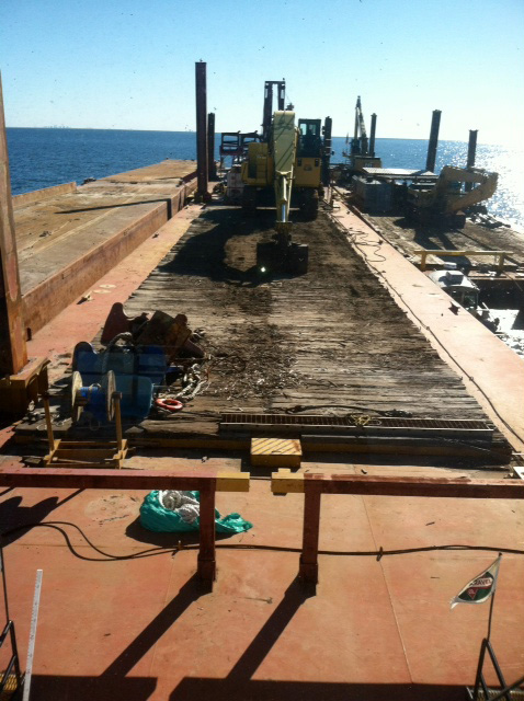 orig2012-01--pushing-4-spuds-and-2-empties-across-lake.jpg